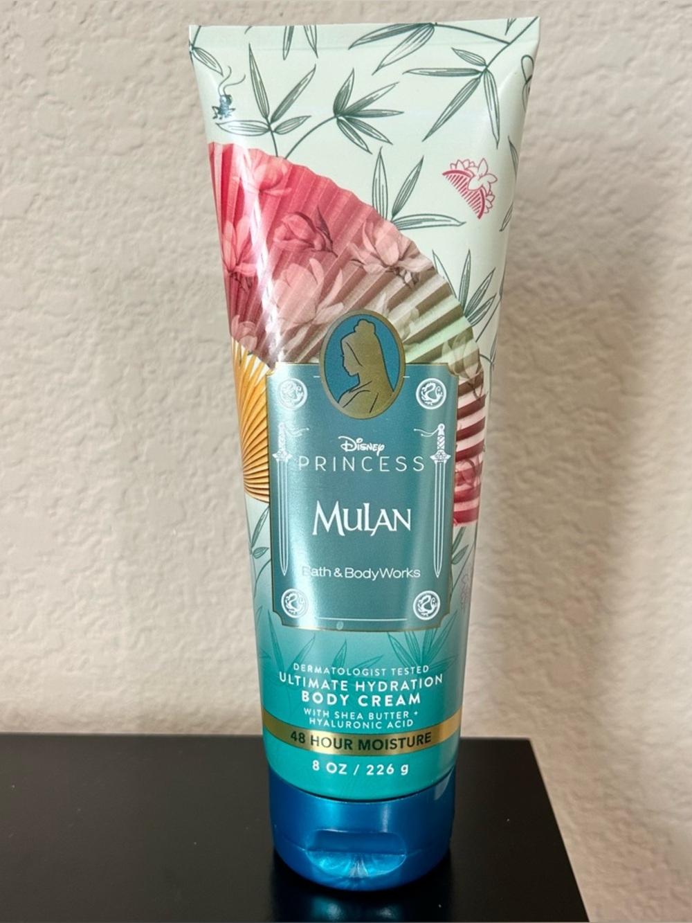 Bath & Body Works Mulan Ultimate Hydration Body Cream 8 Ounces